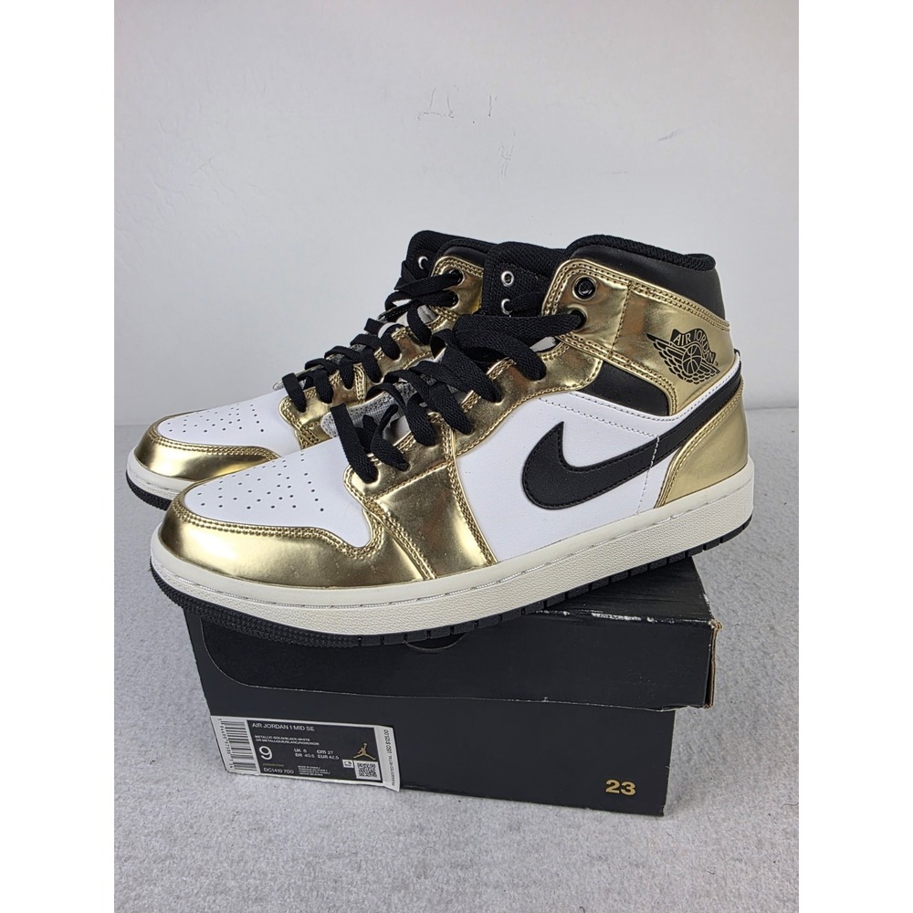 Jordan 1 Mid Metallic Gold Black White Size 9 DC1419-700